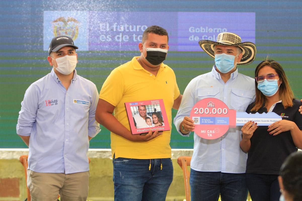 “Superamos la meta”: Duque en entrega de mejoramientos de viviendas