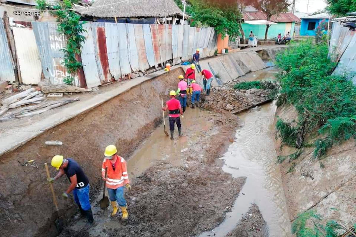 Realizan obras para prevenir inundaciones por las lluvias