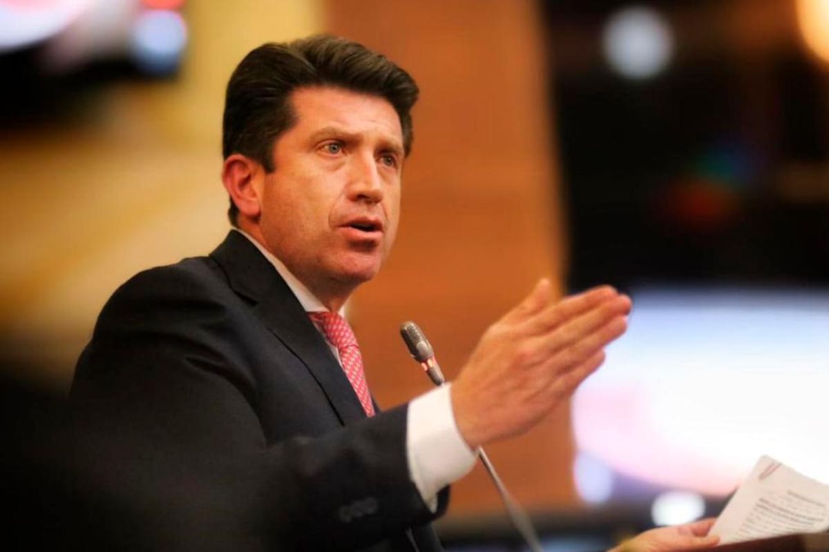 Moción de censura y debate de control político para Diego Molano
