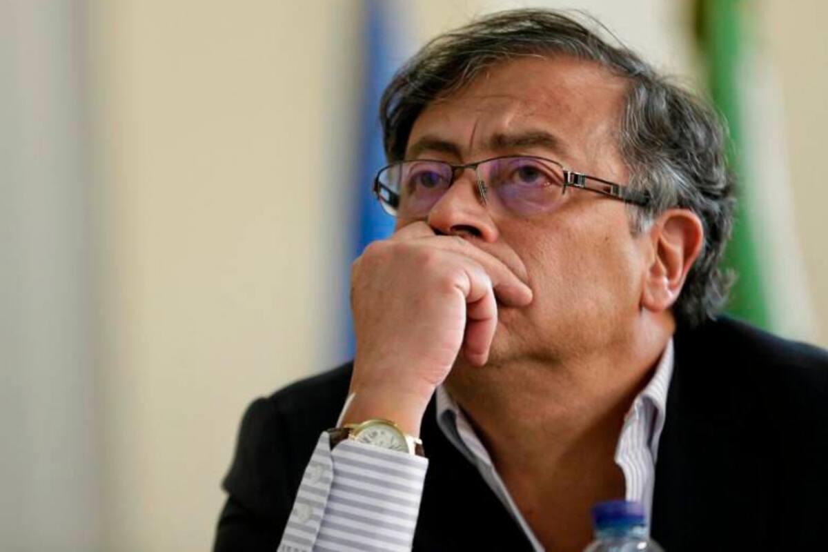 “Un virus me ha mantenido en cama”: Petro anuncia que está enfermo