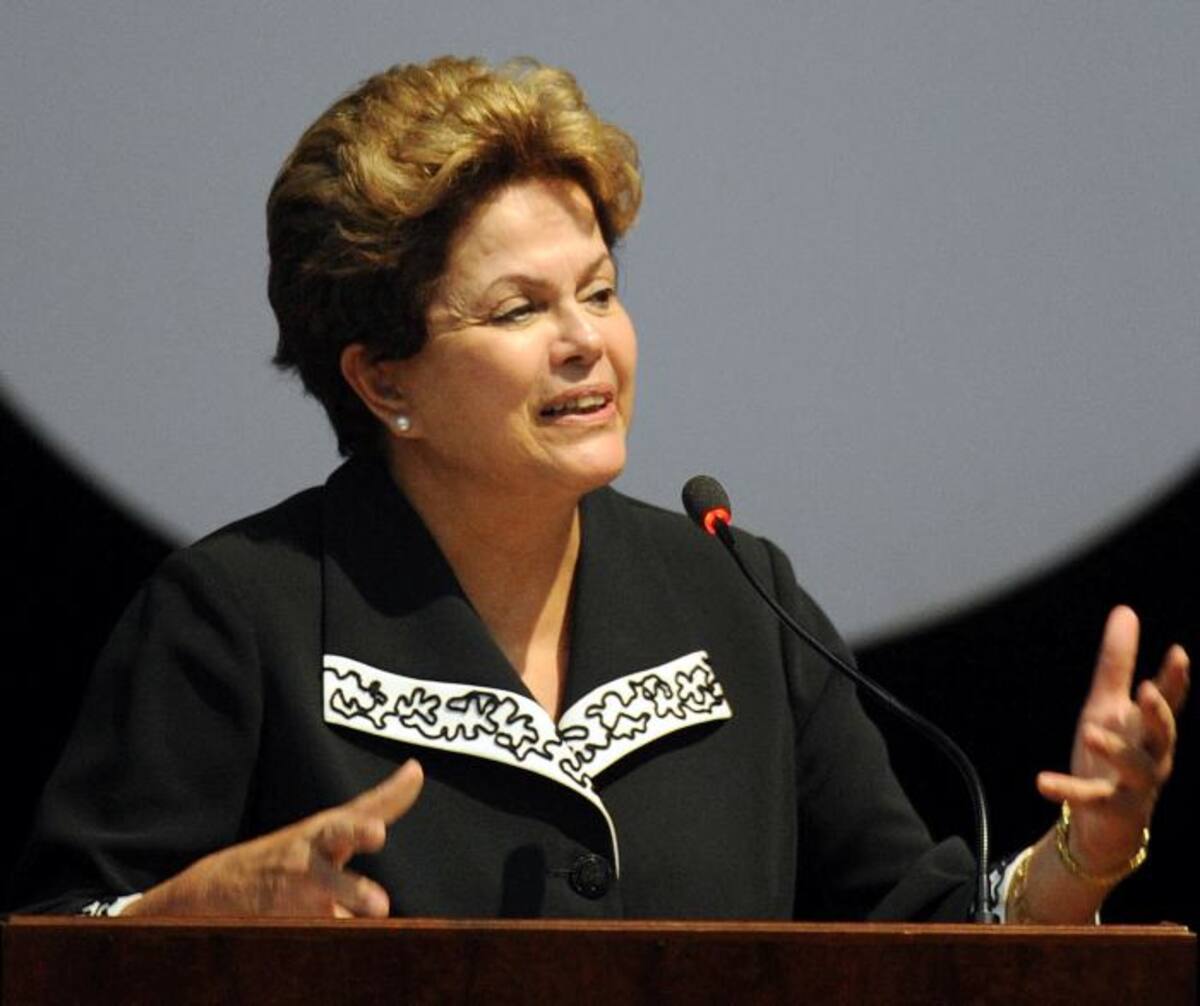 Los aborígenes protestaron ante la presidencia solicitando ser recibidos por Rousseff, que viajó a Lima para acudir a una reunión de la Unión de Naciones Suramericanas. AFP EVARISTO SA