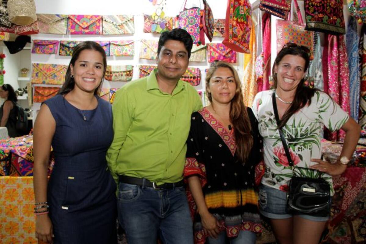 Beatriz Morales Lara, Ram Tirath, Lesli Hernández y Francieli Souza. MARUJA PARRA