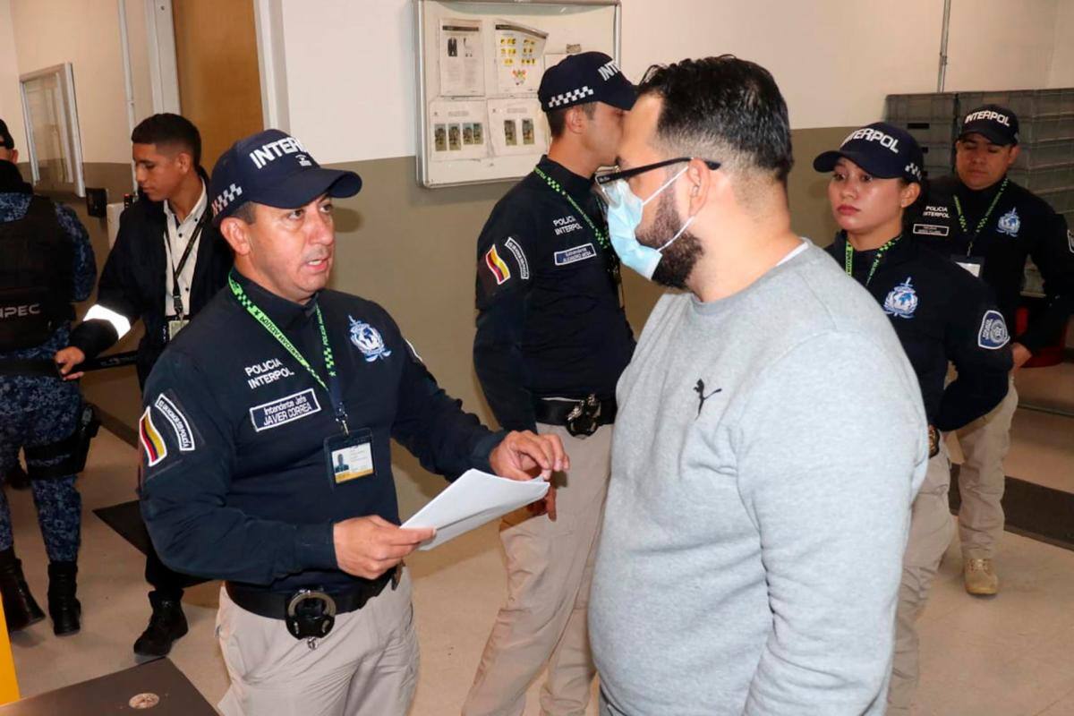 Extraditan a EE.UU. al primer colombiano por comercializar fentanilo