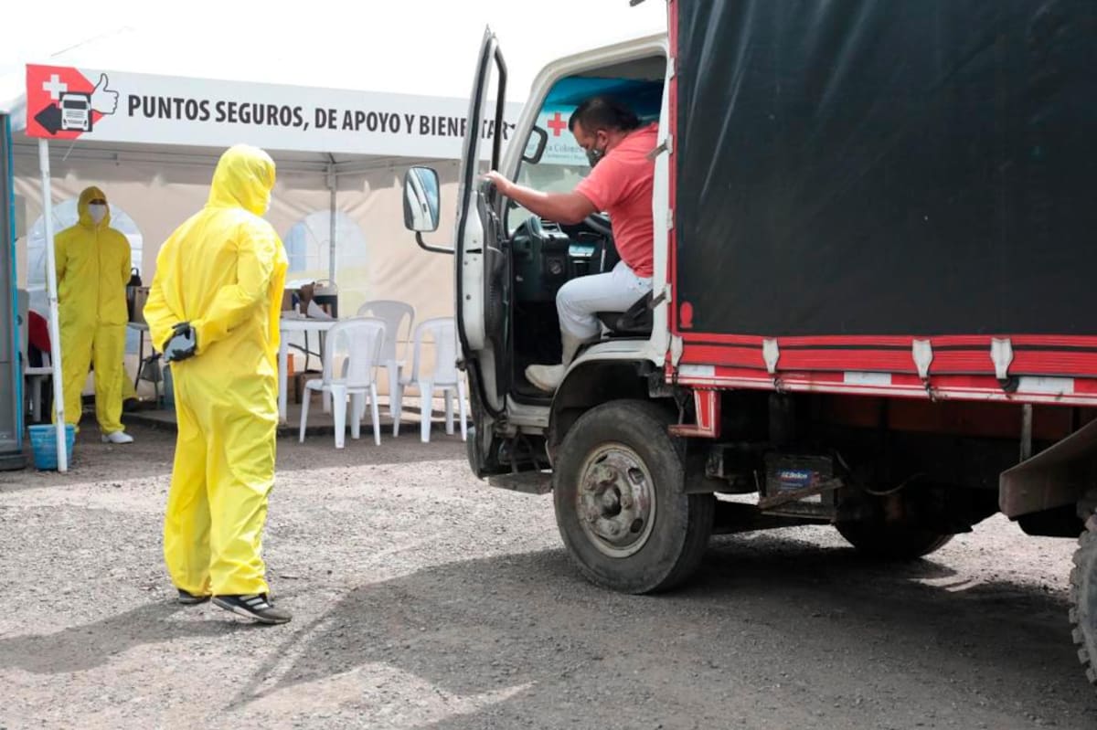 Personal de la Agencia Nacional de Seguridad Vial estará en los Puntos Seguros en varios corredores viales del país. //CORTESÍA