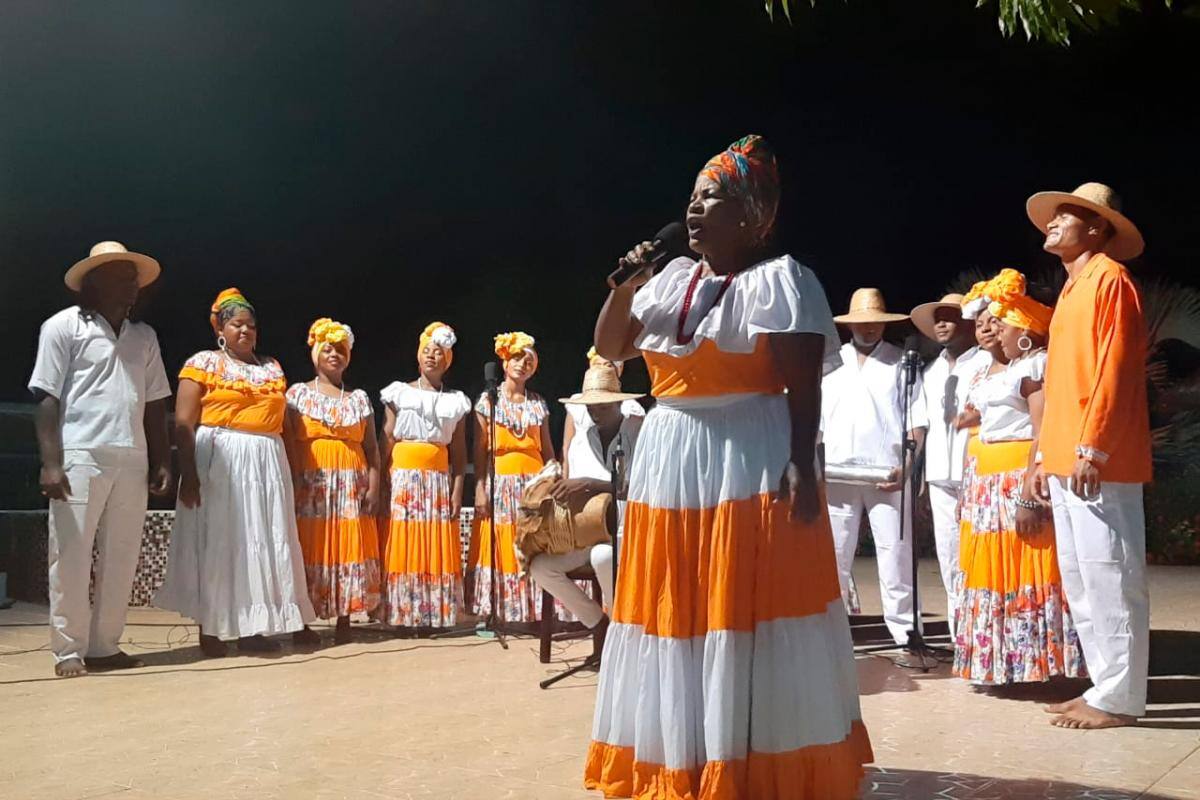 Marialabaja triunfa en el Festival Nacional de Bullerengue