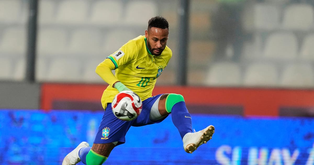 Neymar enciende las alarmas en Brasil: no entrenó y terminó en clínica