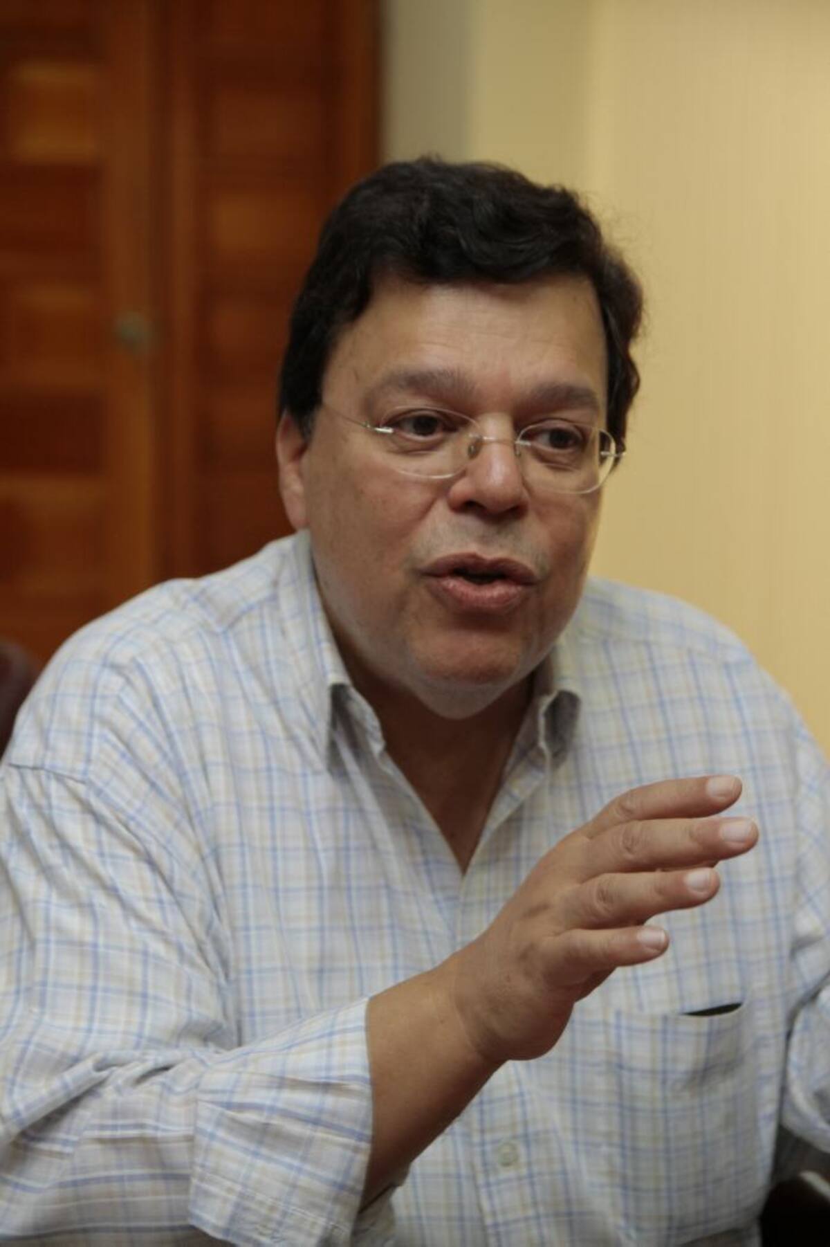 Francisco Galindo Vélez, embajador de El Salvador en Colombia.