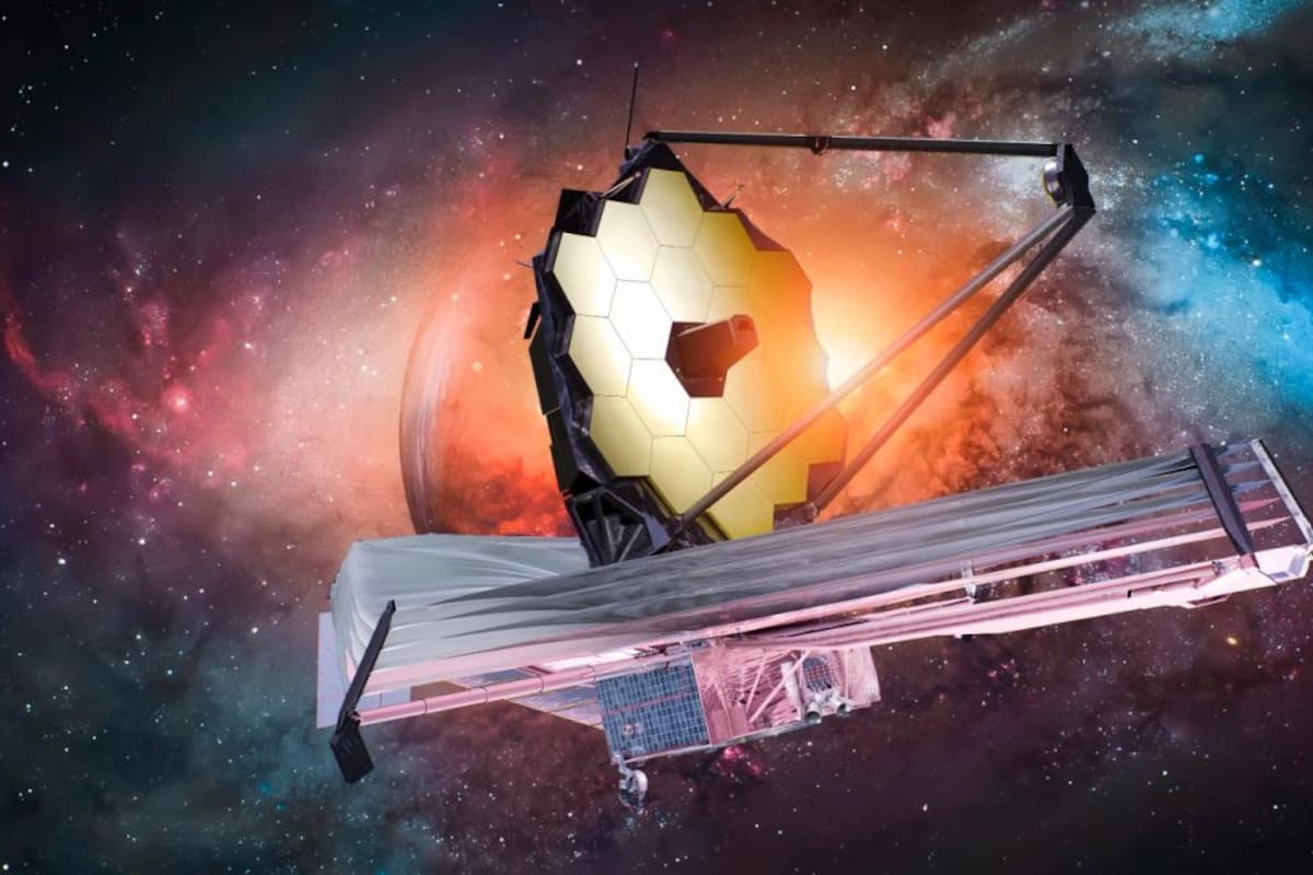 Webb sigue descubriendo elementos inéditos del universo profundo
