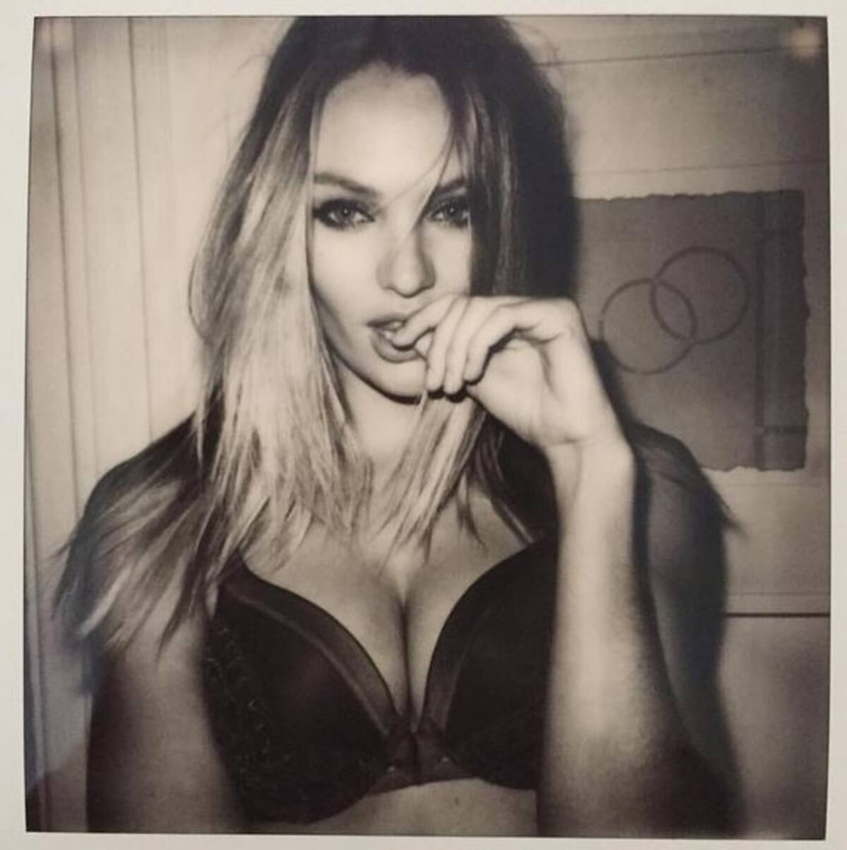 Candice Swanepoel. INSTAGRAM