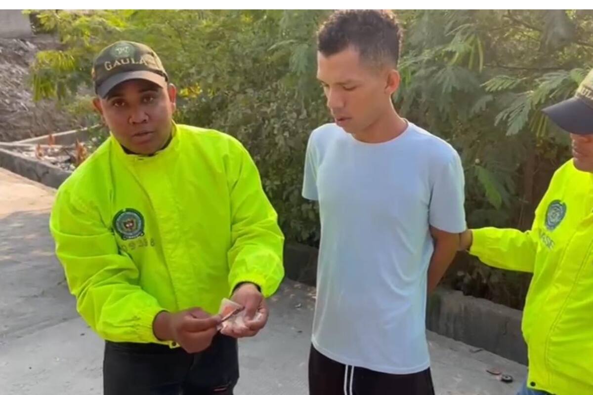 Lo capturan luego de recibir medio millón de pesos por extorsión