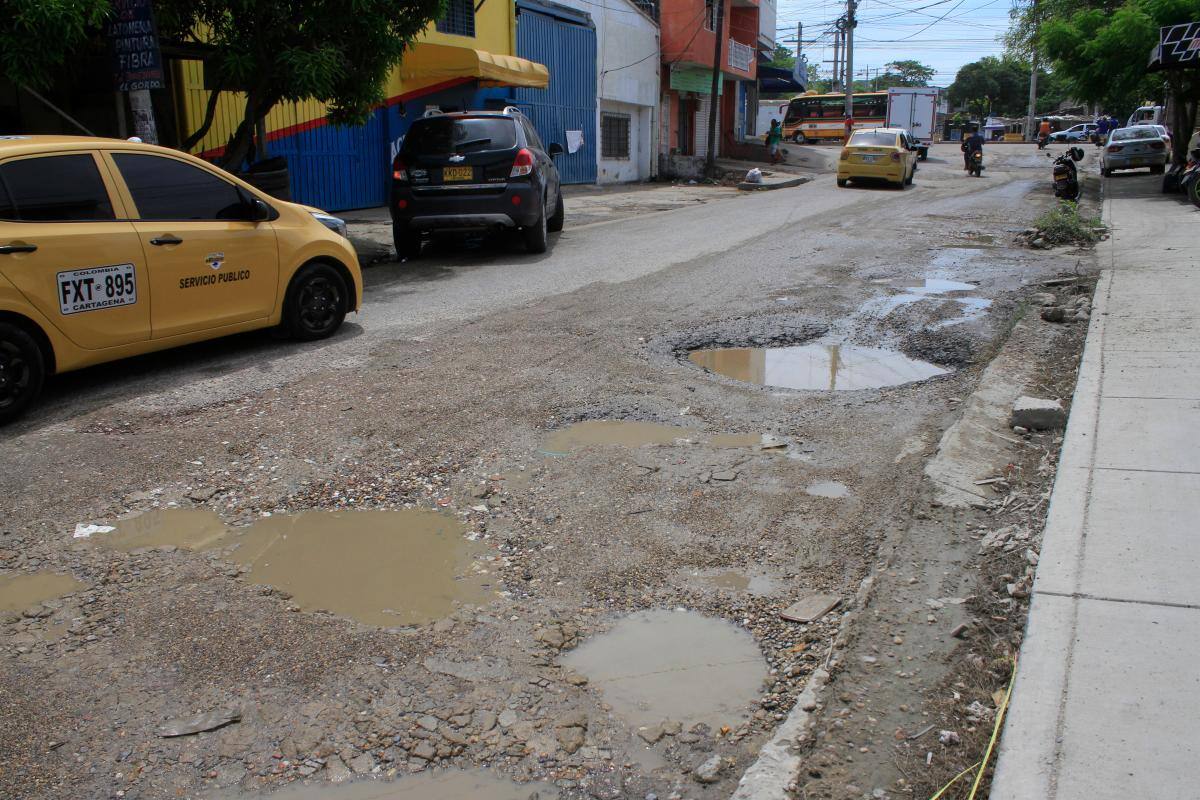 La calle del Mamón, en El Bosque, es toda una tortura