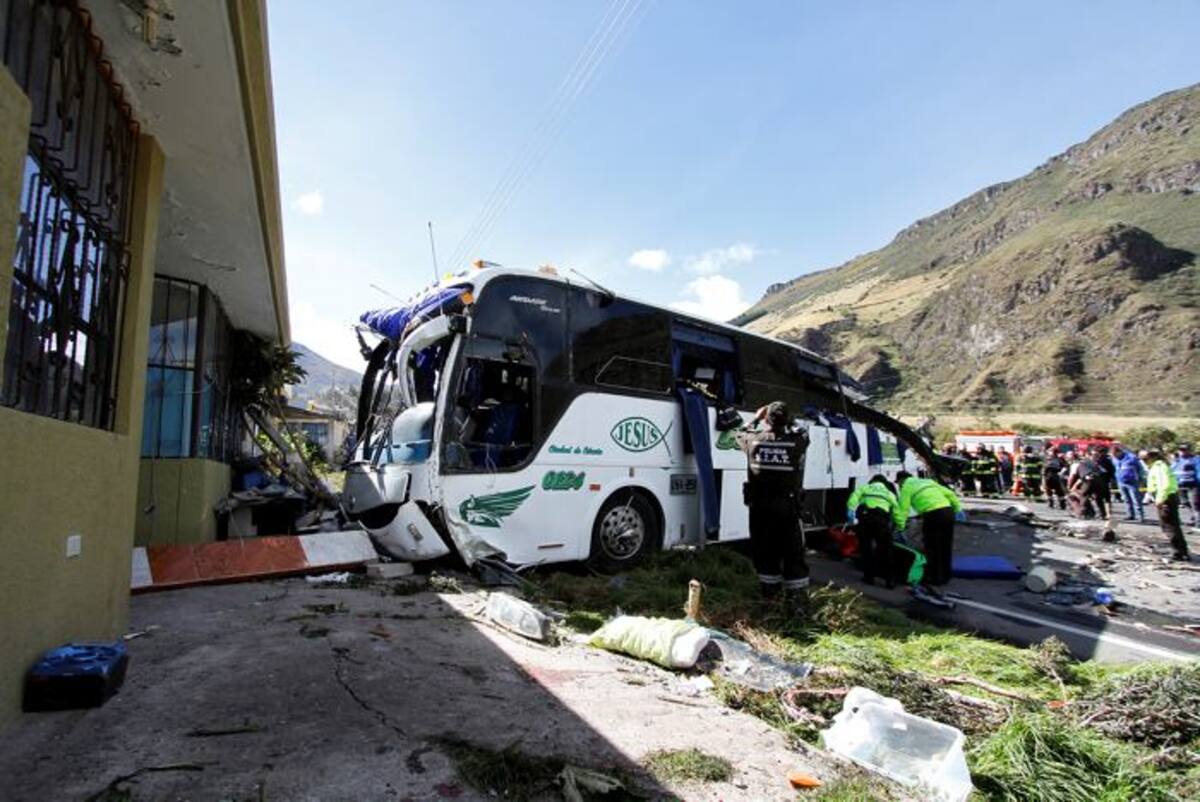 En el accidente fallecieron 24 personas y otras 22 quedaron heridas. AP Carlos Noriega