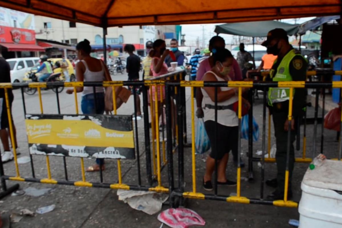 Policía refuerza operativos y cerramiento en el Mercado de Bazurto