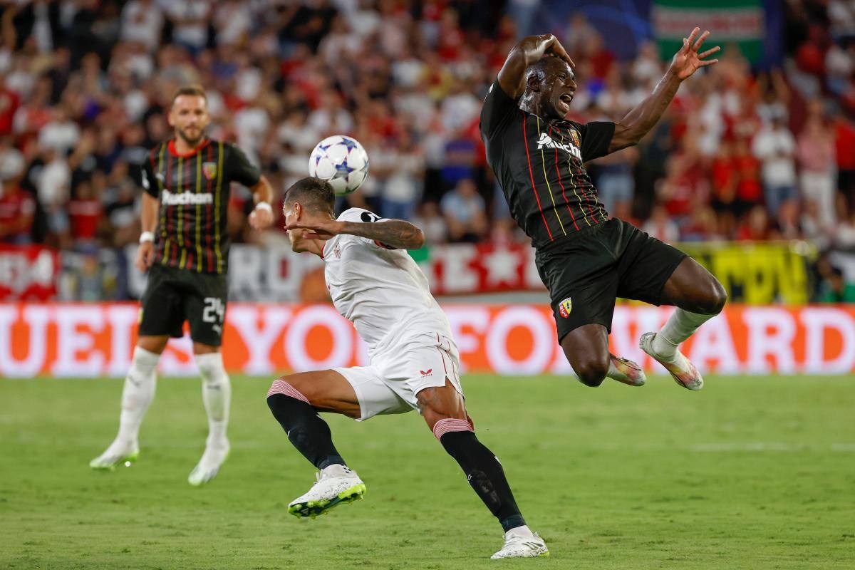Deiver Machado fue titular en empate del Lens
