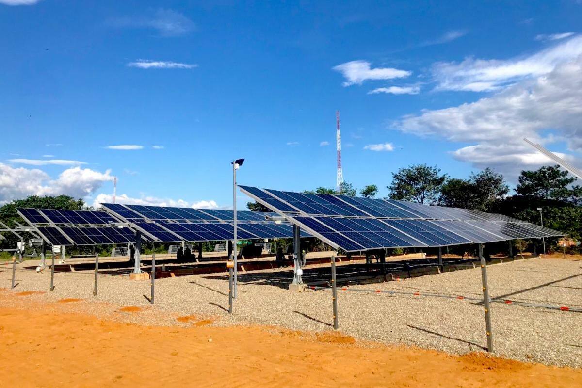 Buscan que granjeros colombianos sean productores de energías limpias