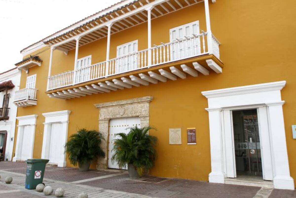 Fachada de la Casa del Marqués en la Plaza de la Aduana. Julio Castaño.