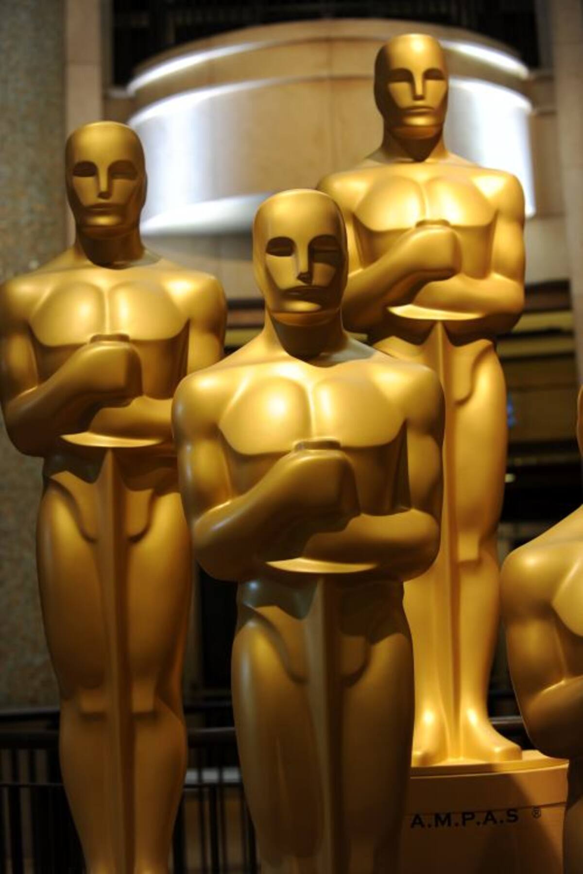 La entrega de los premios Oscar arranca este domingo con una ceremonia en Hollywood que tiene a los cinéfilos en completo suspenso. AFP ROBYN BECK
