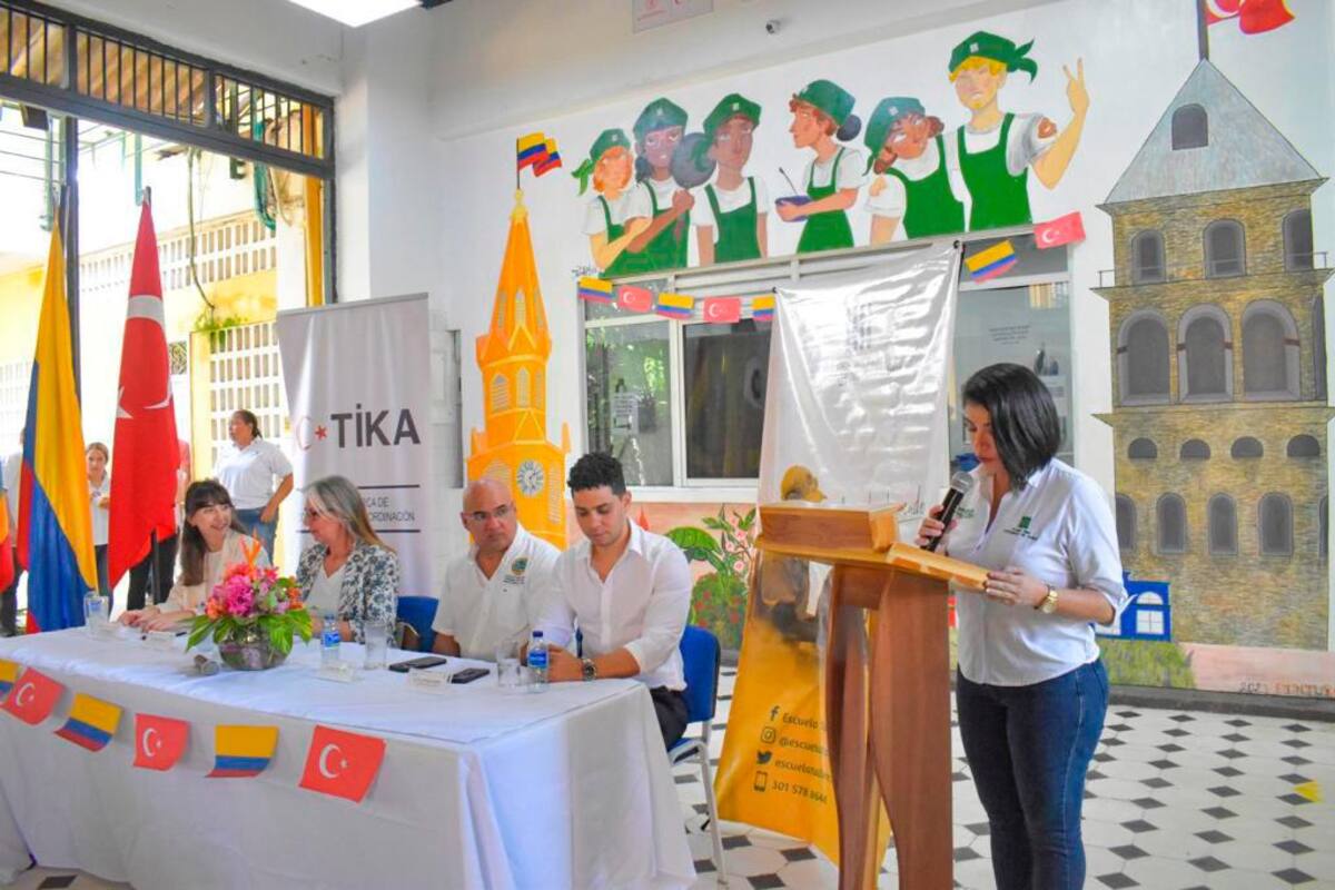 Escuela Taller de Cartagena recibió segunda donación de maquinaria