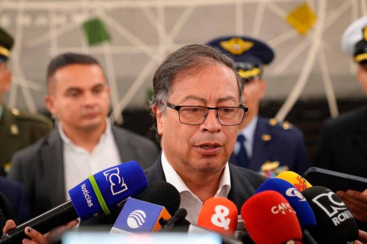 Gustavo Petro se solidariza con las víctimas del accidente en avioneta