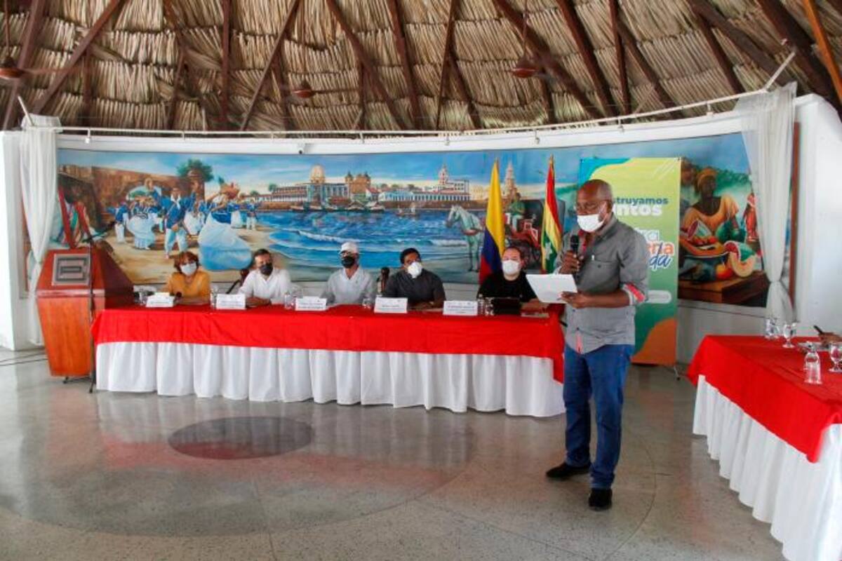 Se crean diálogos sobre impacto de ley para erradicar la pobreza en Cartagena