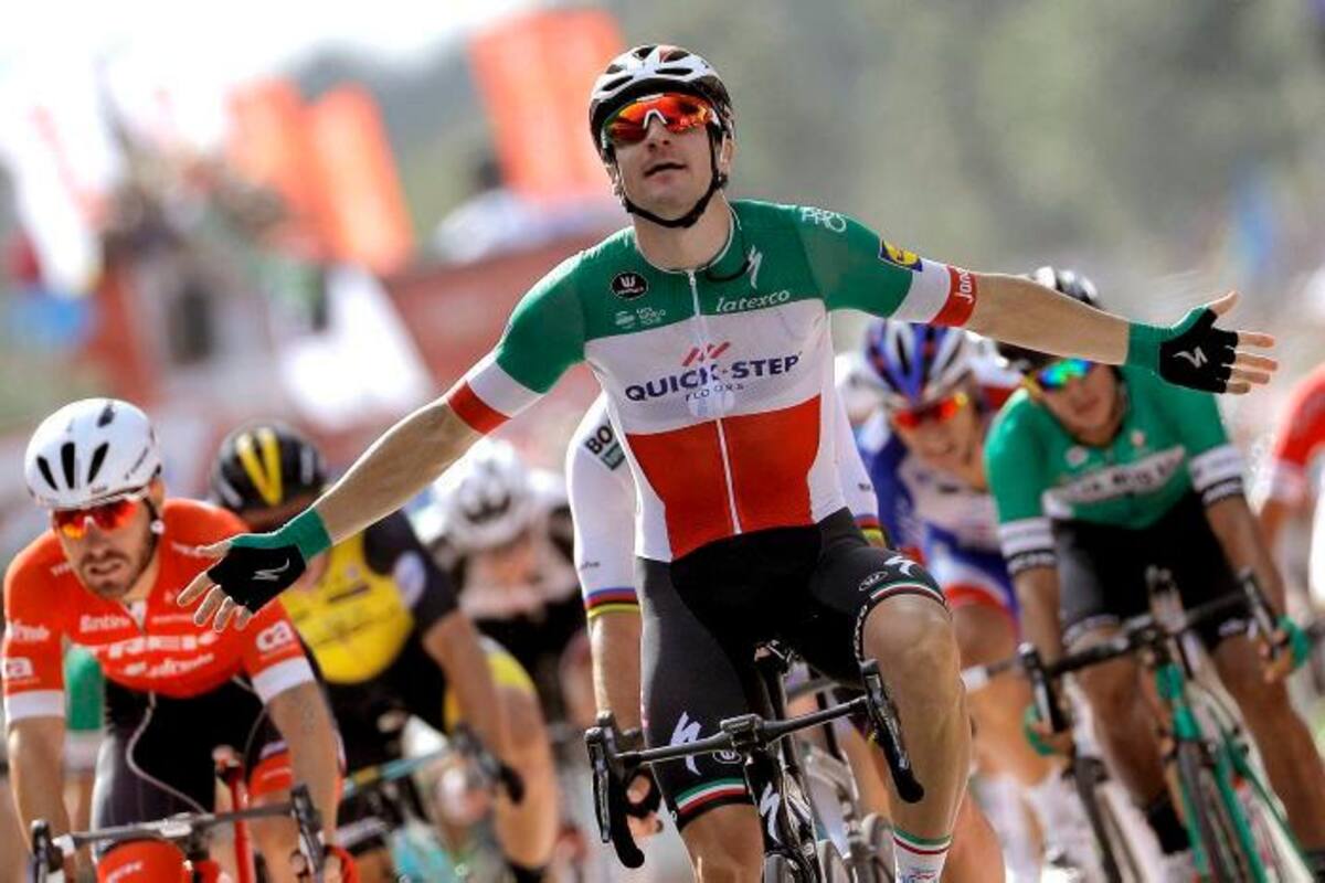 Duelo de velocistas: Viviani iguala a Gaviria en el Tour de Emiratos Árabes