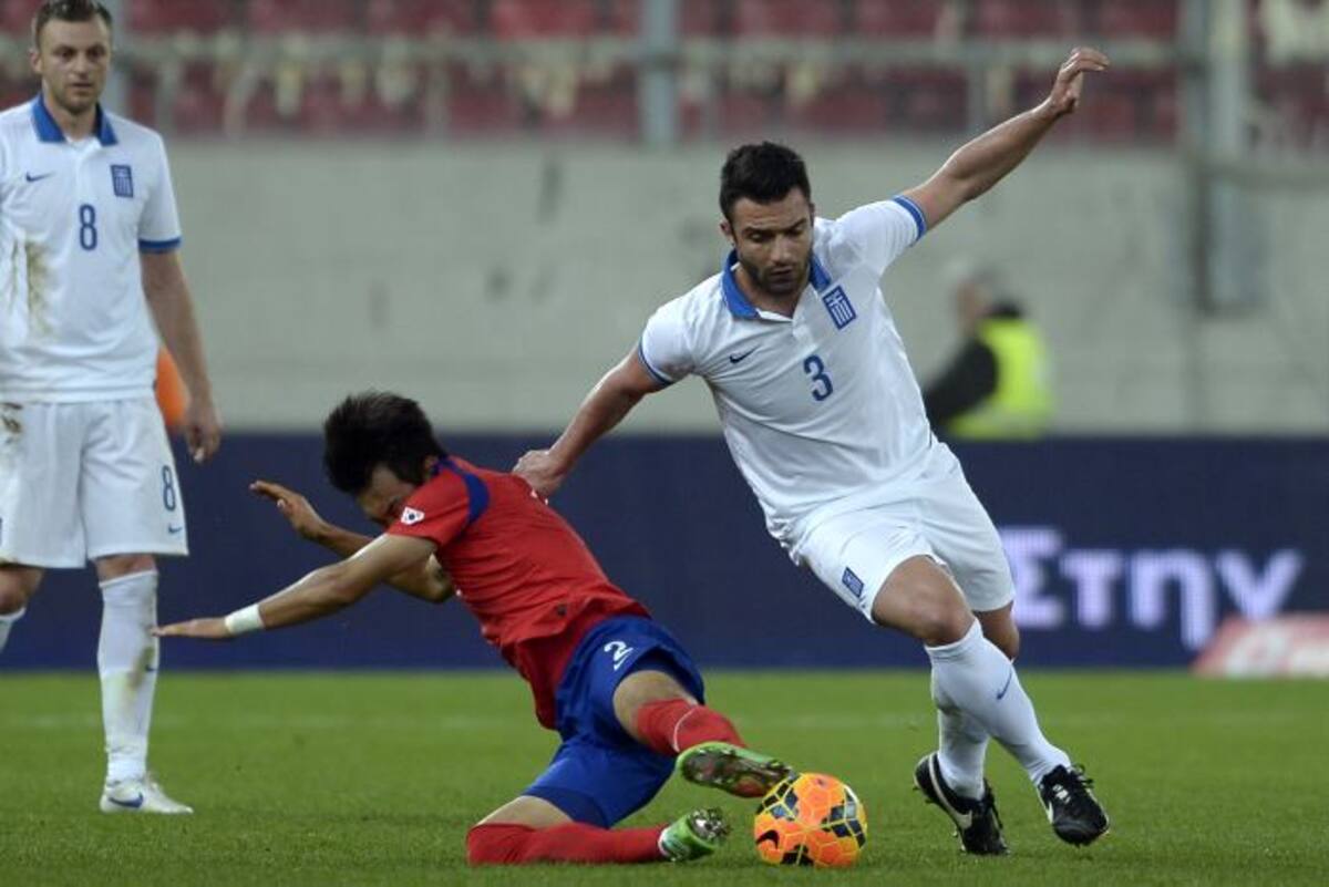 Grecia no pudo ante Corea del Sur. AFP ARIS MESSINIS