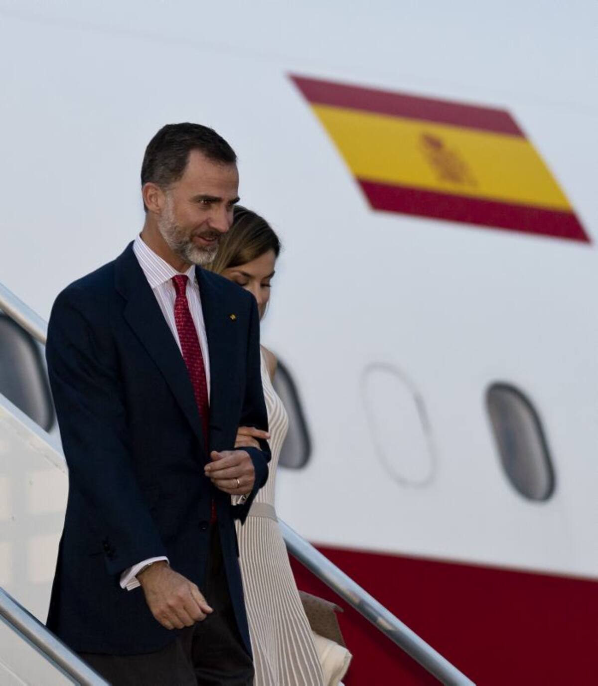 Rey Felipe VI y la reina Letizia. AFP OMAR TORRES