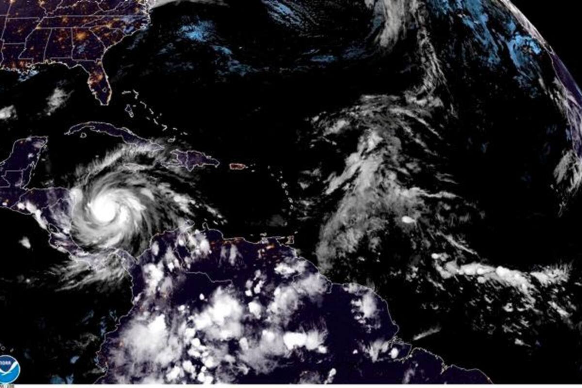 El huracán Iota amenaza a Honduras y Nicaragua