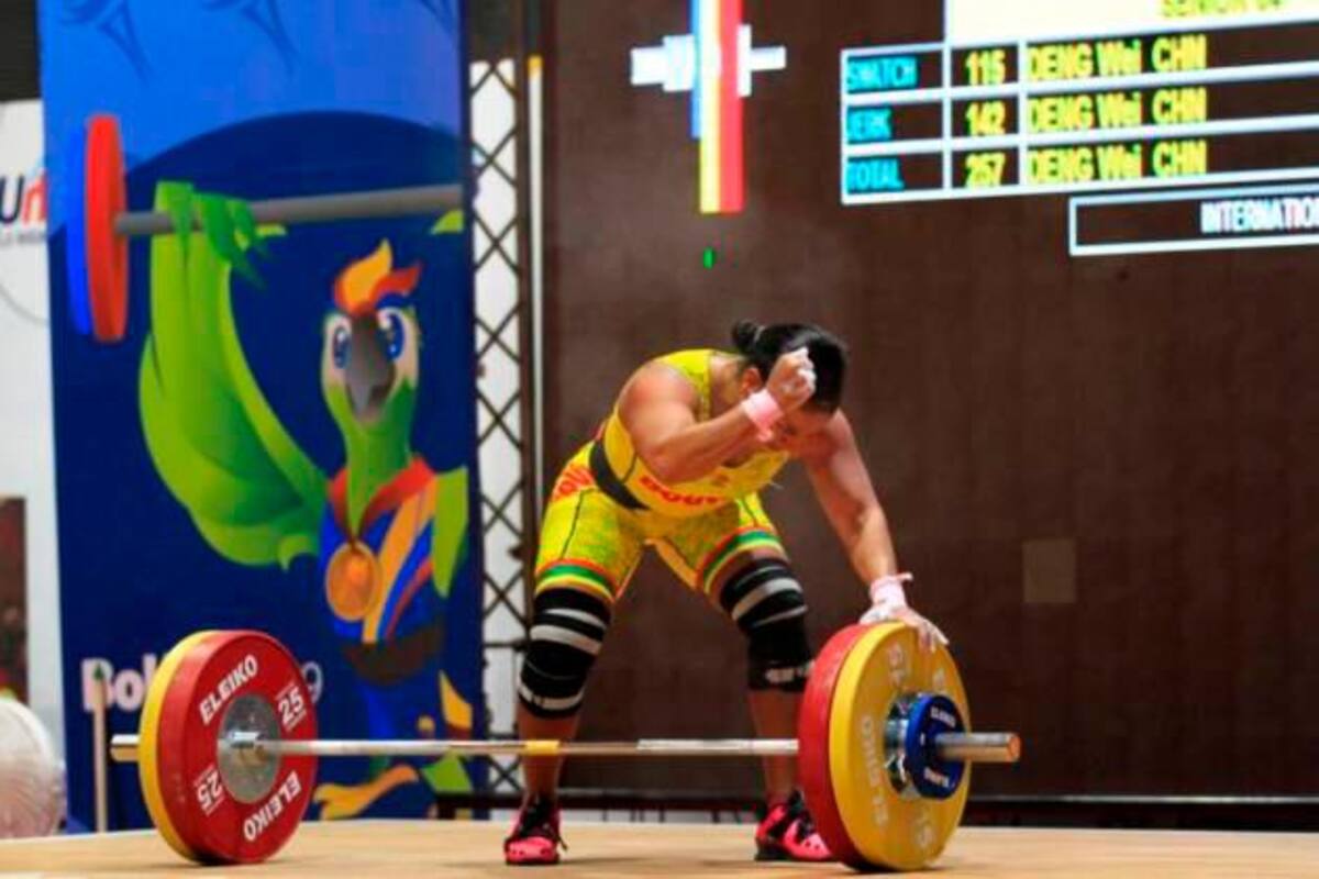 Dos oros para Mercedes Pérez en levantamiento de pesas