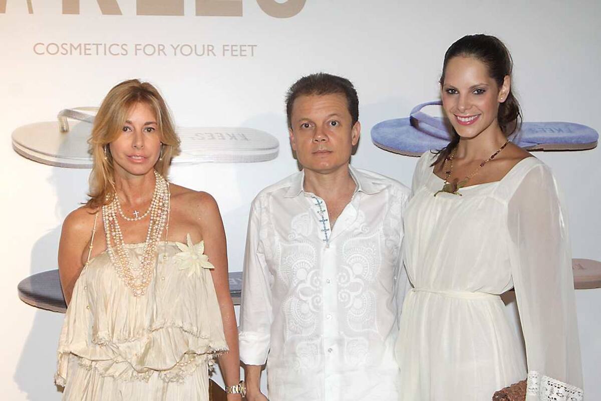 Paola Mancini, Filiberto Mancini y Julieta Piñeres.