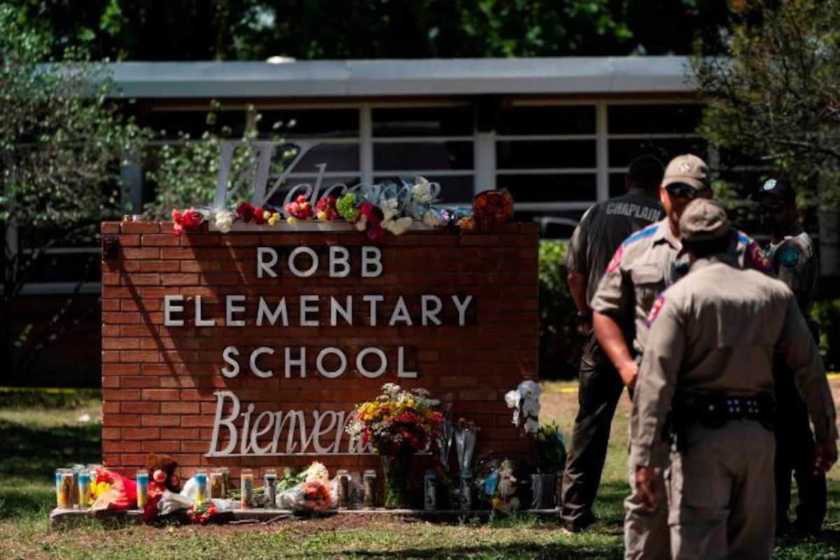 Tiroteo en Texas: Policía esperó 45 minutos antes de perseguir a agresor