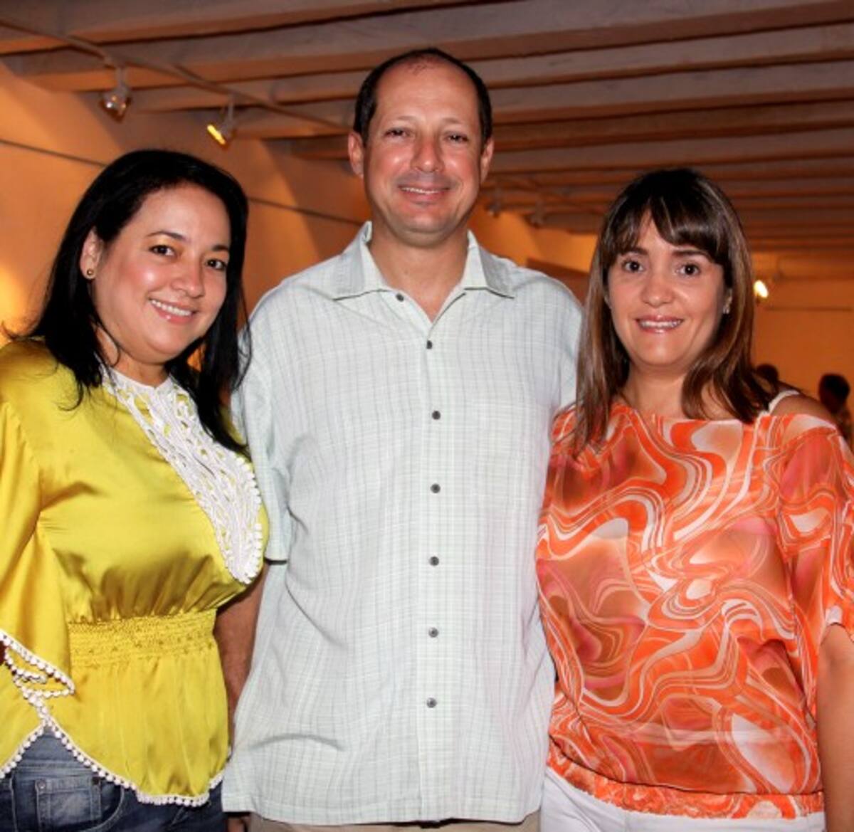Beatriz Monroy, Juan Carlos Martínez y Pilar Chaljub.