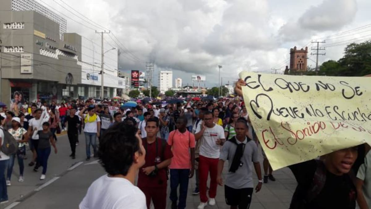 Así transcurrió la marcha de los estudiantes. Oscar Díaz