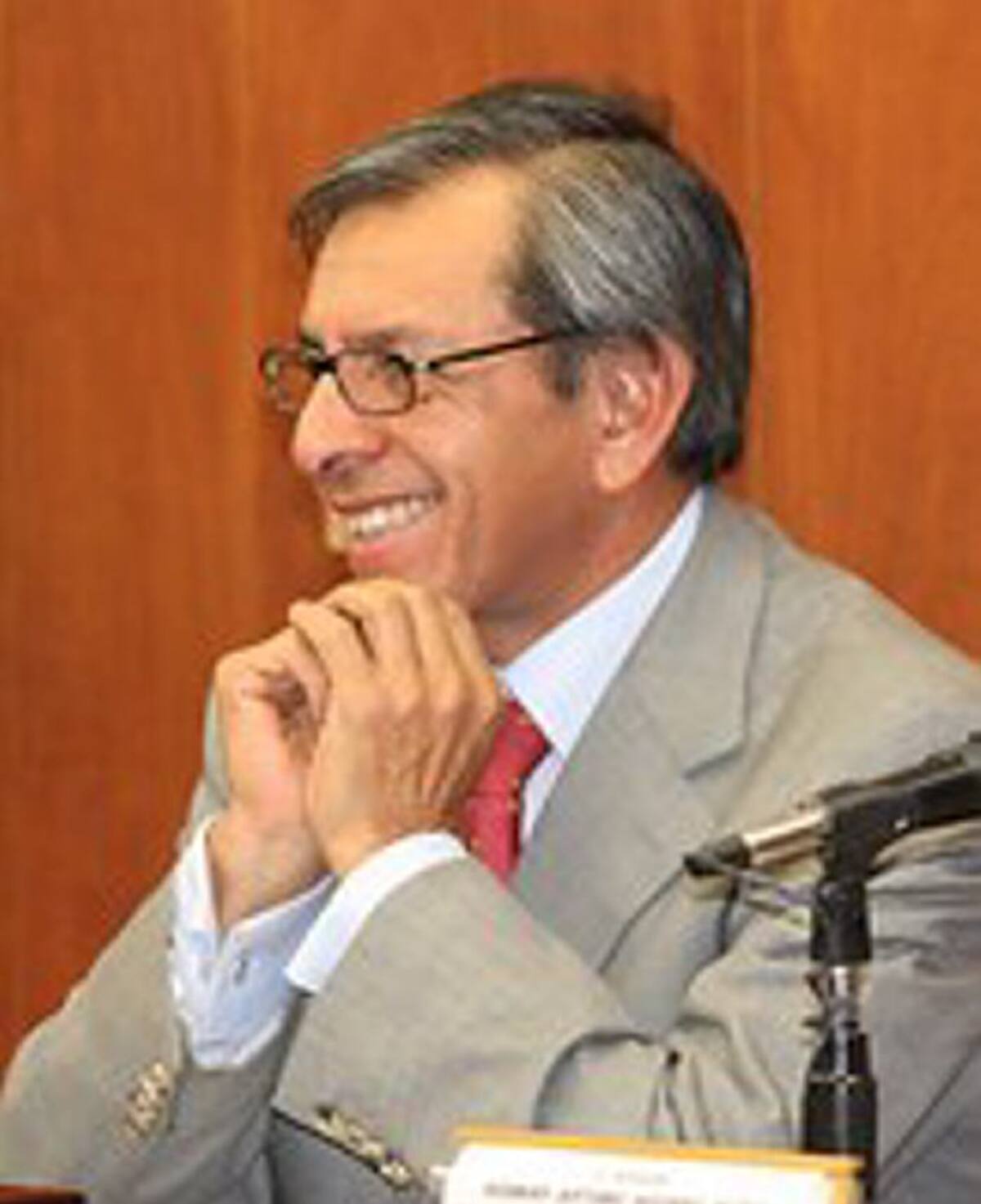 Senador Luis Carlos Avellaneda. COLPRENSA