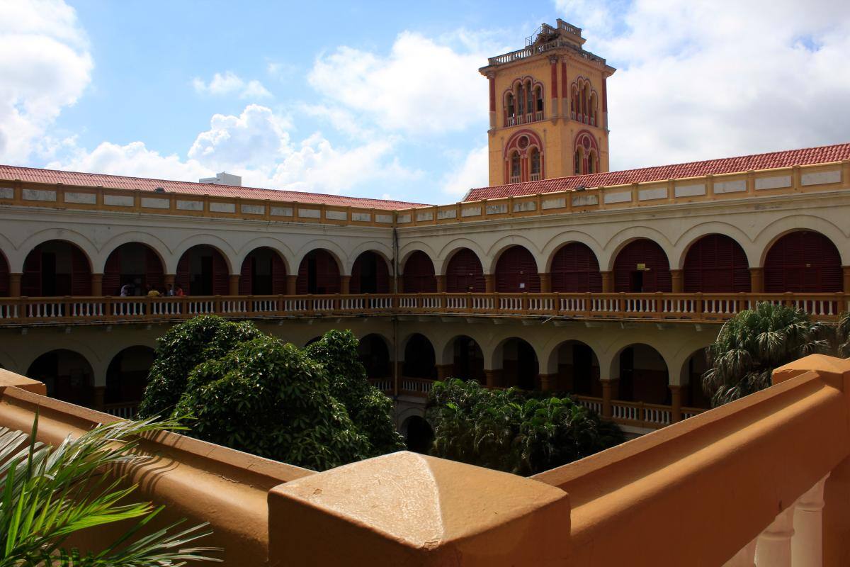 Advierten presunta crisis financiera en la Universidad de Cartagena