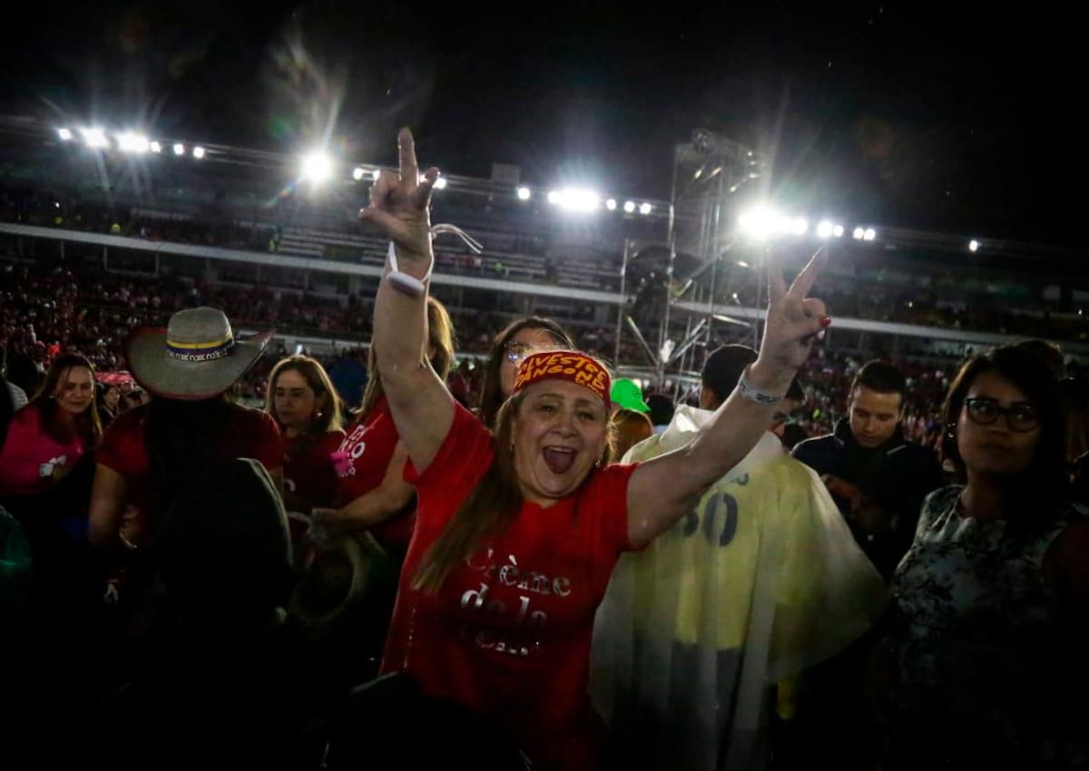 Fanáticos de Silvestre Dangond durante su concierto en El Campín.