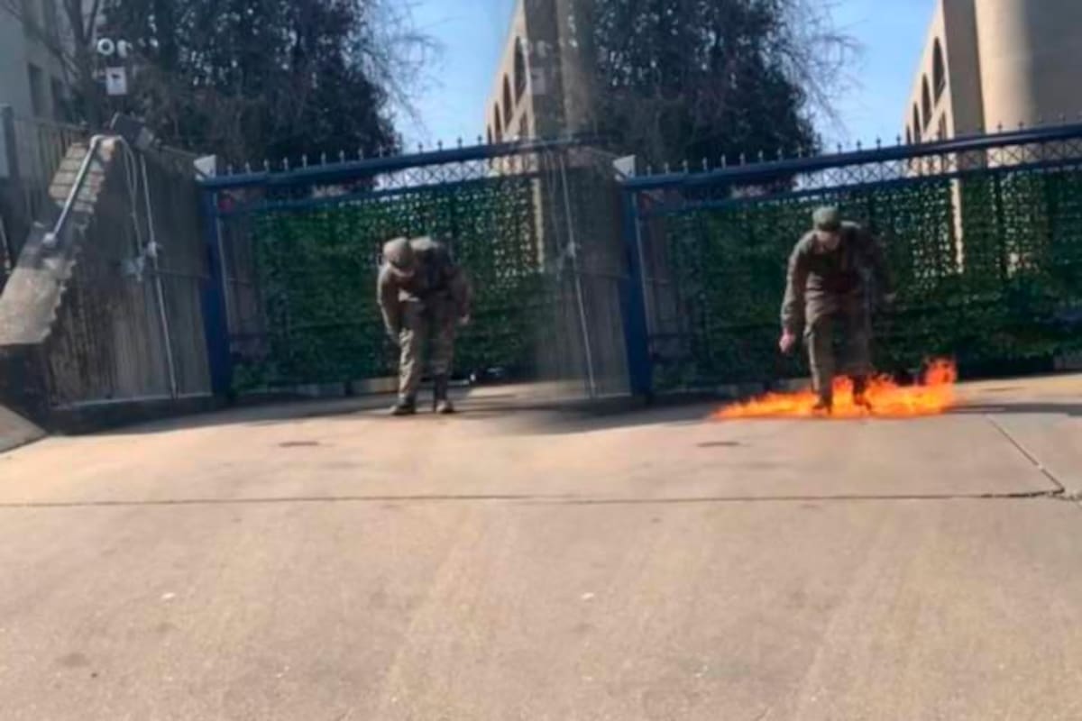 Soldado se prendió fuego frente a la embajada de Israel en Washington