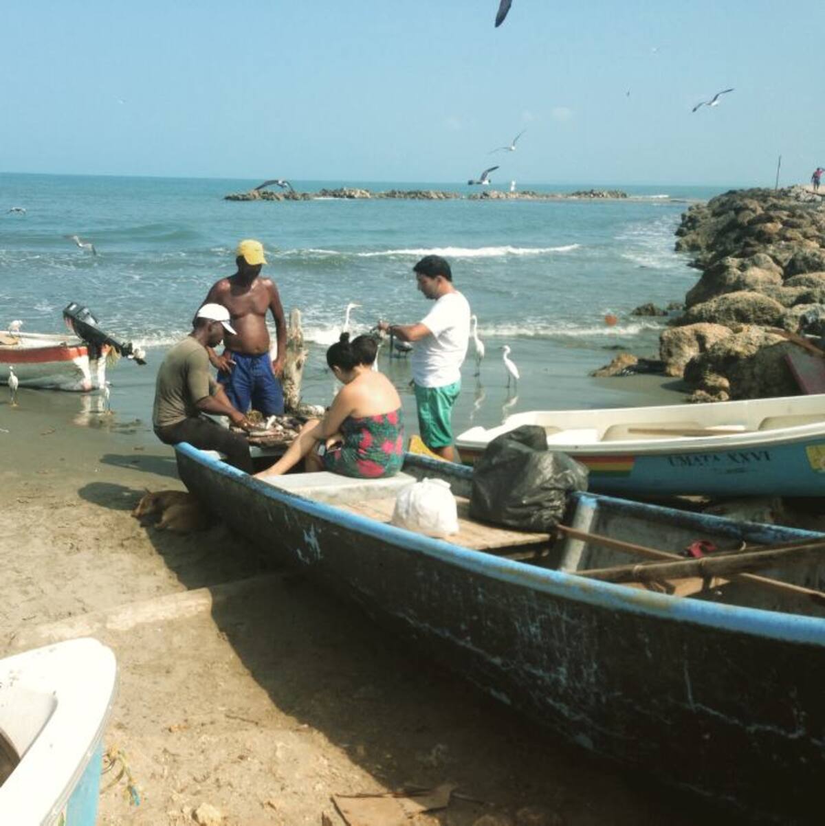Mire usted la cara de uno de estos pescadores. Pero mírelos a los ojos. Notará la lumbre del agua. Y al fondo, un océano de cuarzo. FOTOS: ANDRÉS PINZÓN-SINUCO - EL UNIVERSAL