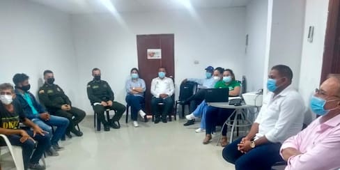 Alcalde ad hoc de Zambrano se reúne con el comité de revocatoria