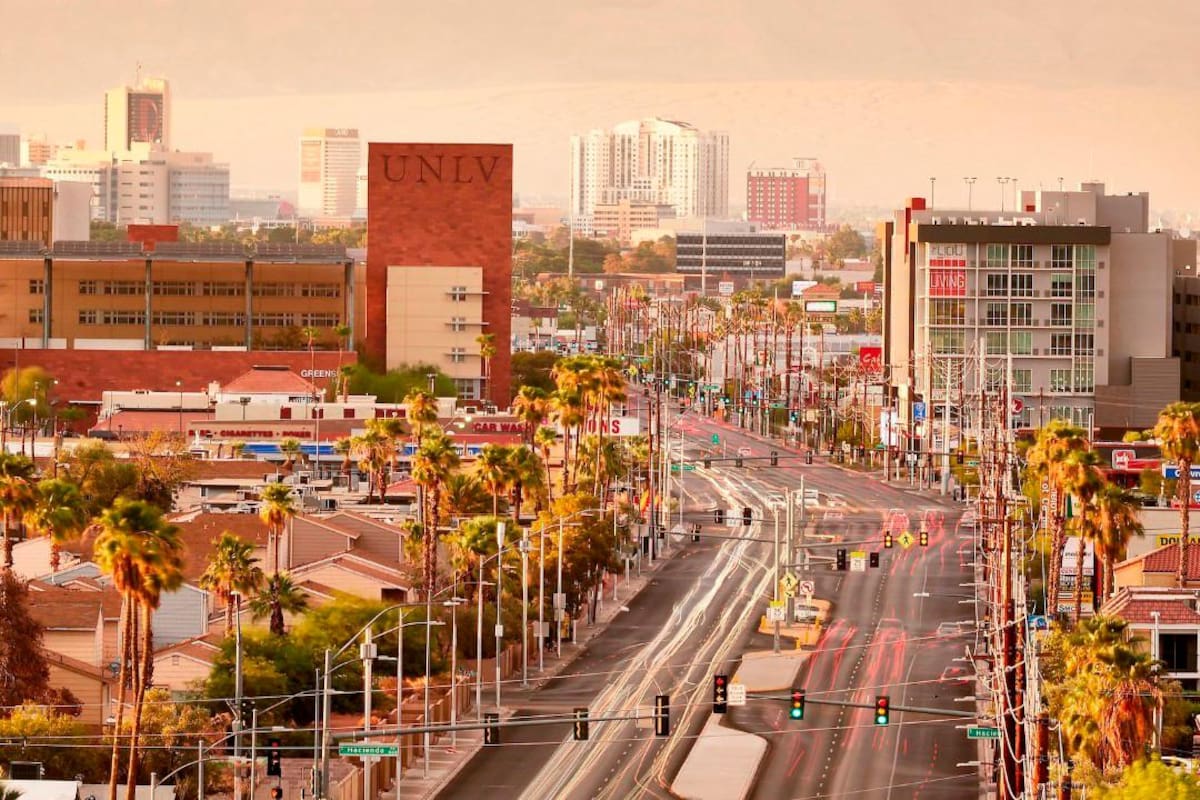 Tiroteo en una universidad de Las Vegas deja múltiples víctimas