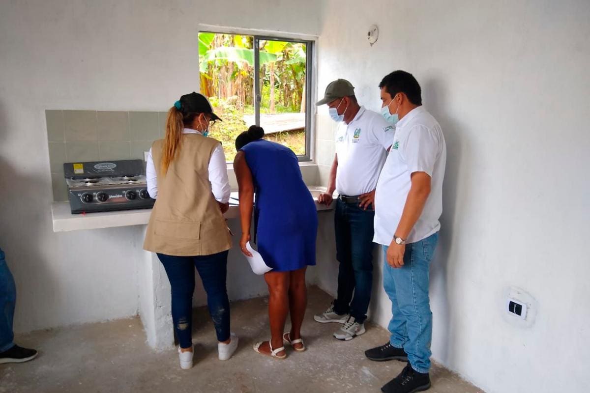Familias de Clemencia recibieron viviendas nuevas