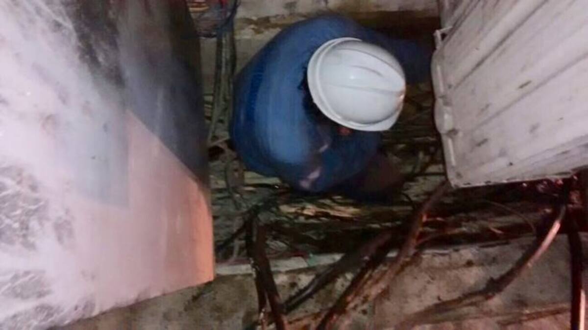 Es probable que las obras de reparación se prolonguen hasta entrada la noche. Electricaribe explica que el daño es subterráneo y por tanto más complicado de superar. Cortesía Electricaribe