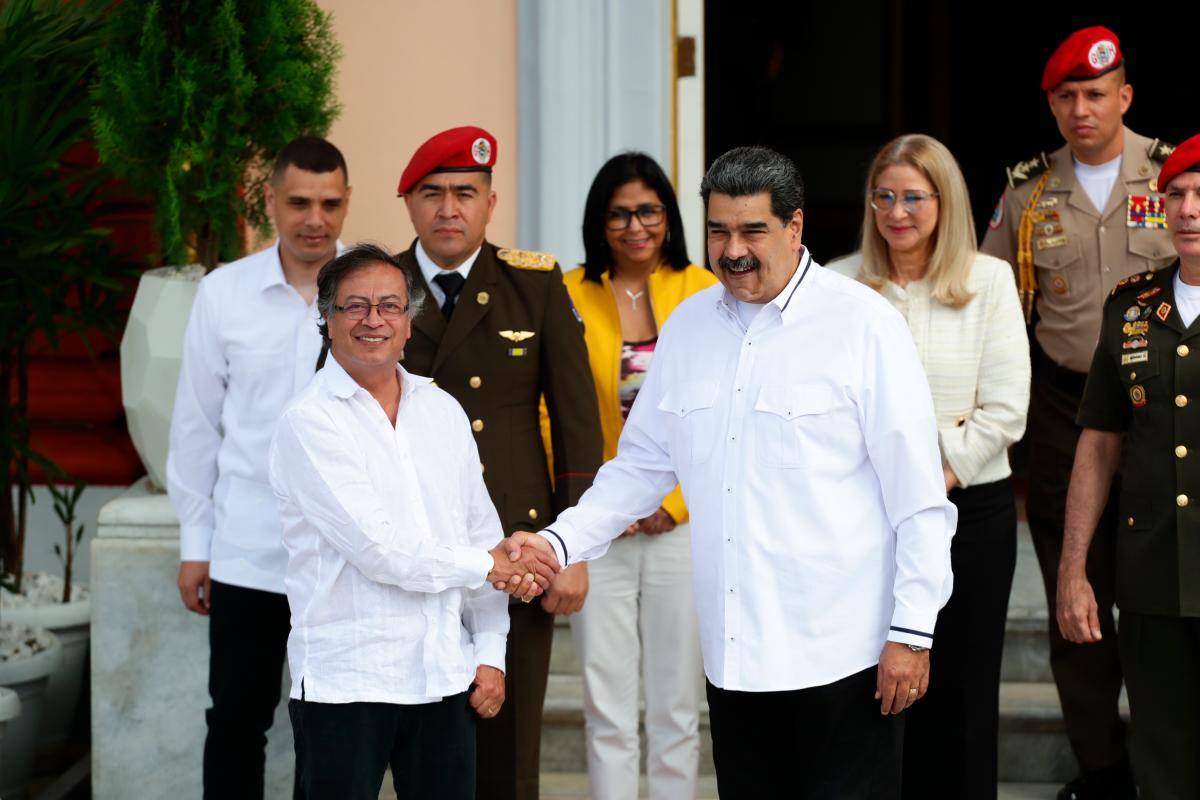 Gustavo Petro está reunido con Nicolás Maduro: ¿de qué hablarán?