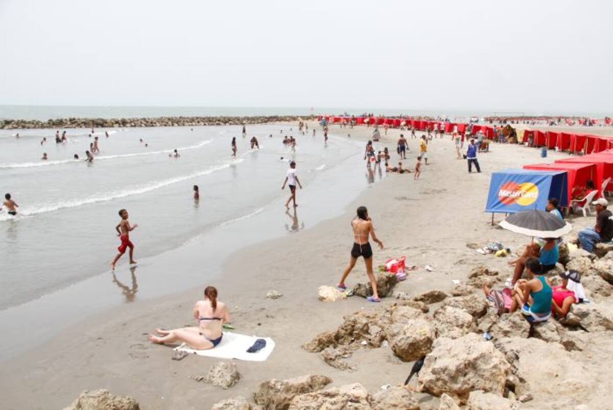 Las playas de Marbella son de las más visitadas por los cartageneros. ARCHIVO