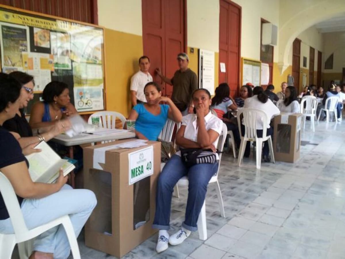 Las mesas de la Universidad de Cartagena no presentan congestión. ANTONIO CANCHILA- EL UNIVERSAL