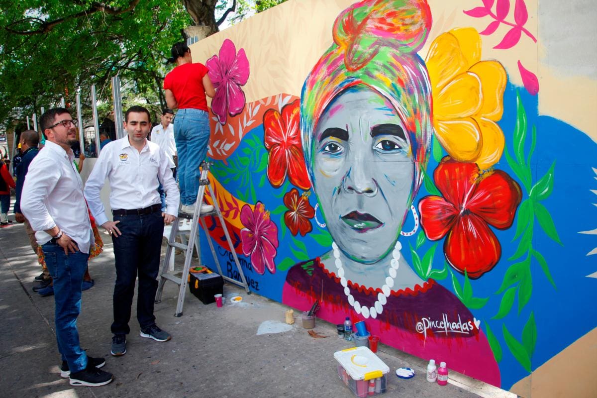 Corredor cultural en el cerramiento del Parque Bolívar. // Aroldo Mestre - El Universal