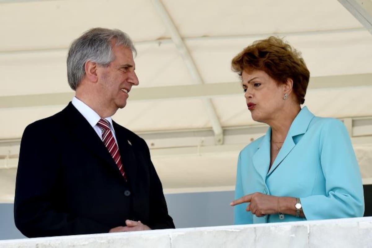 Los presidentes de Uruguay Tabaré Vázquez y de Brasil Dilma Rousseff. AFP EVARISTO SA