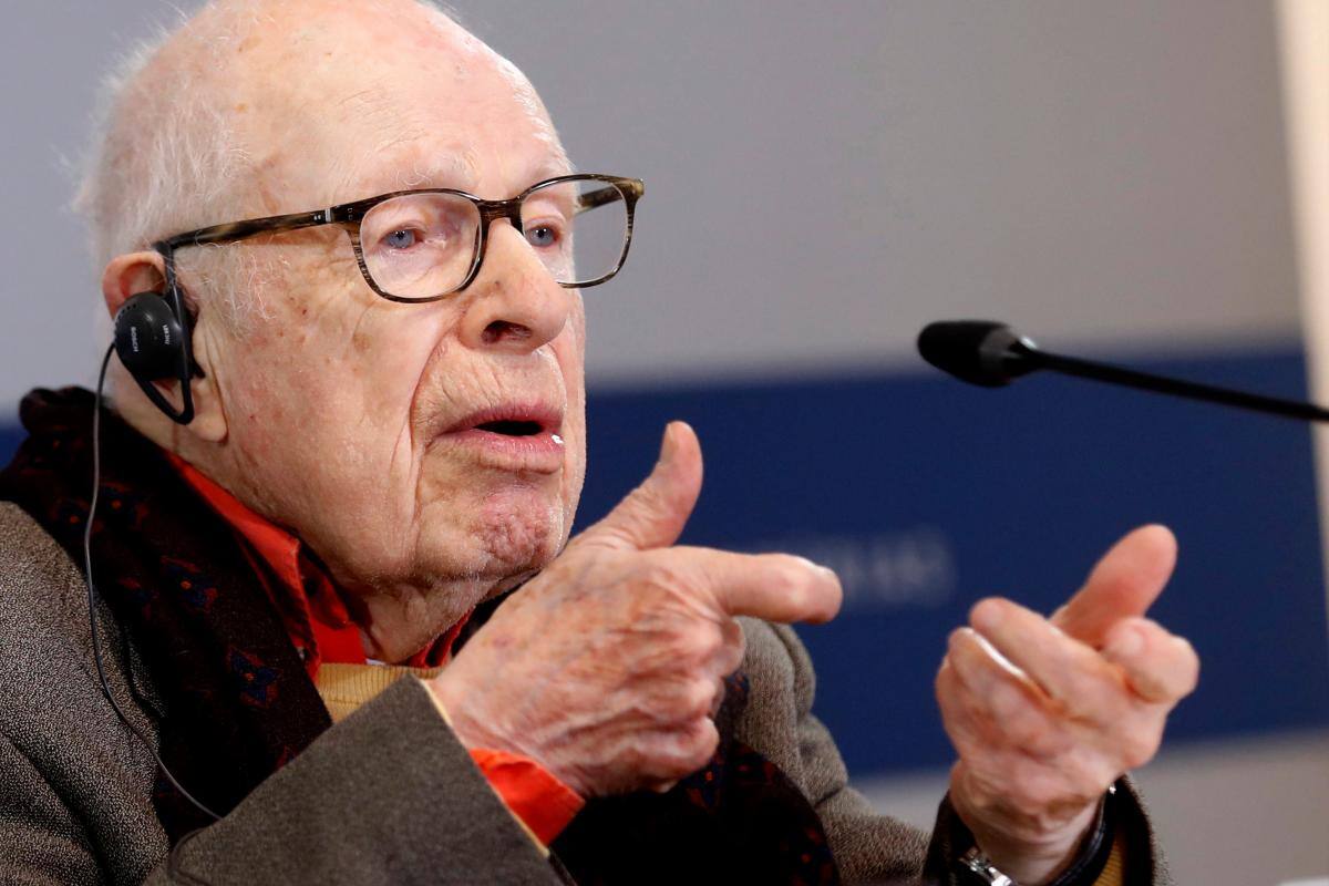 Fallece el director teatral Peter Brook a los 97 años