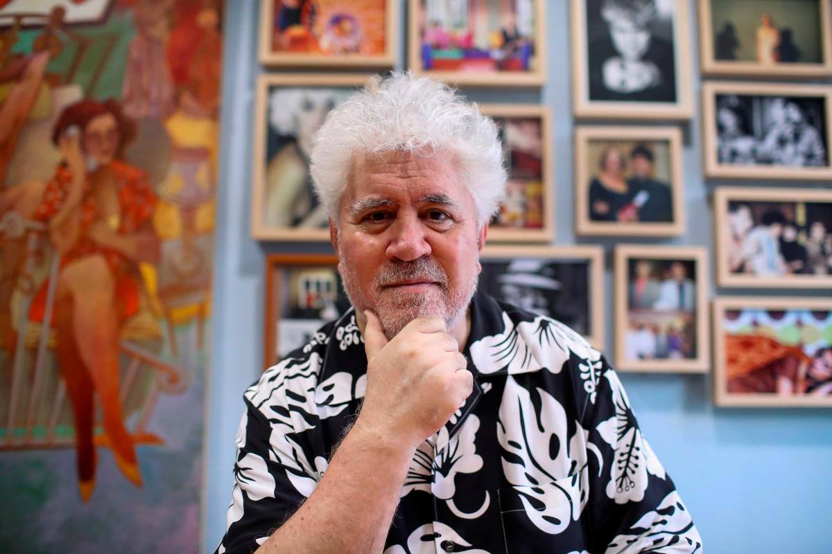 Pedro Almodóvar: Afortunadamente, en los Platino no estaba ‘Parásitos’