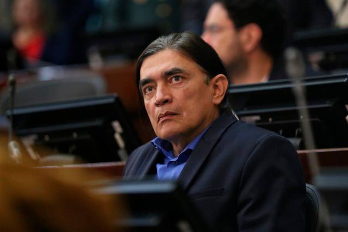 Corte abre indagación preliminar contra senador Gustavo Bolívar